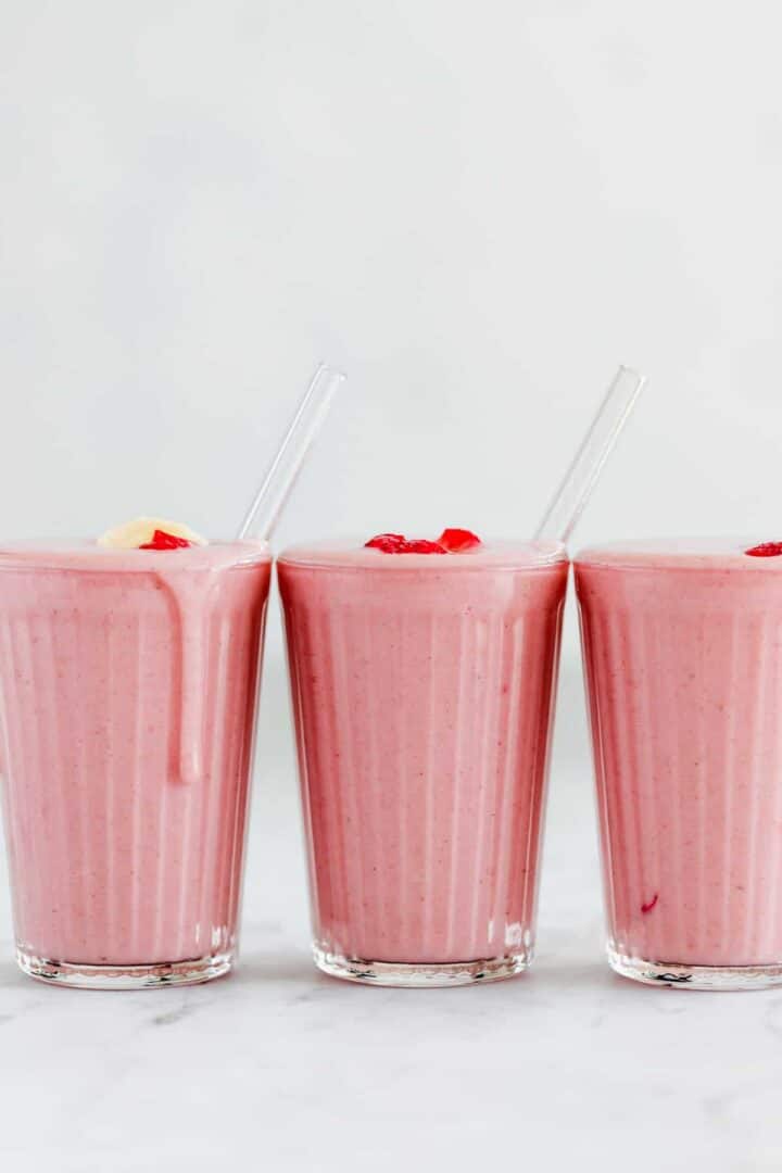 healthy strawberry banana smoothie in glasses