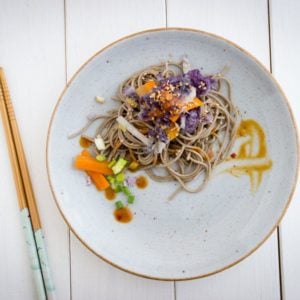 veggie-soba-noodles-with-miso-sauce-flat-lay