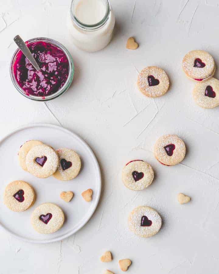 heart shaped swiss jam sandwich cookies