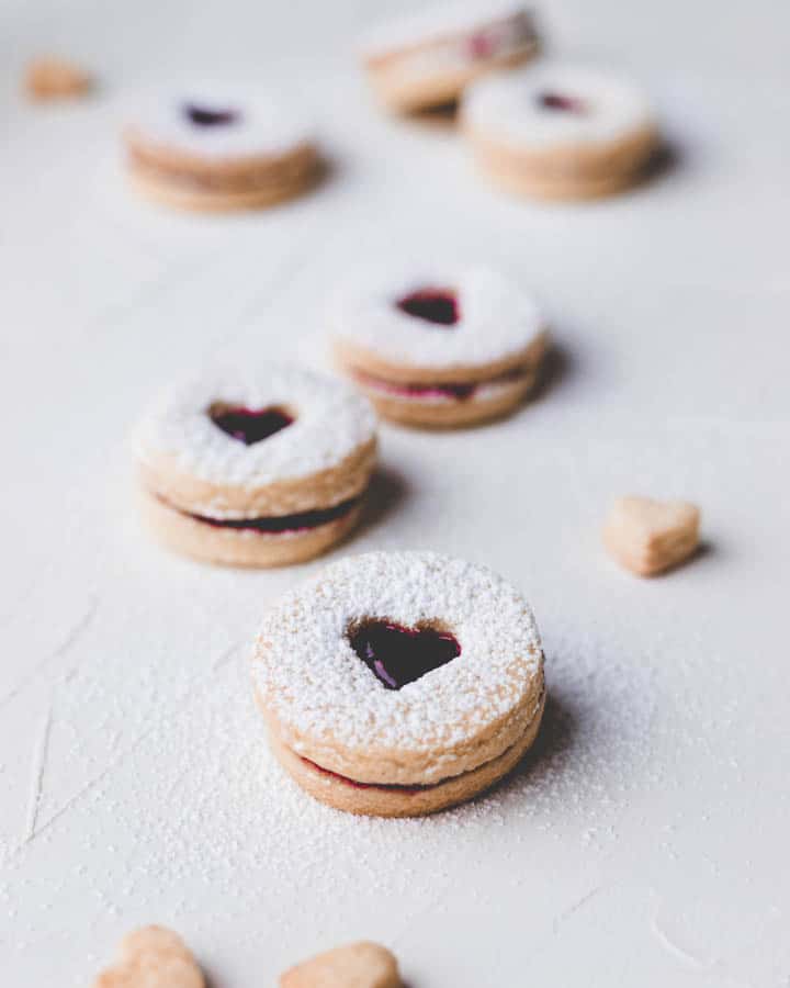 heart shaped spitzbuben cookies