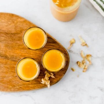 apple and ginger shot served in espresso glasses