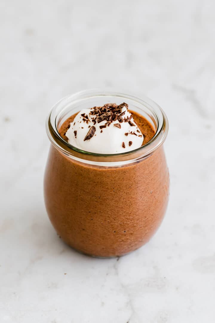 vegan chocolate mousse in a weck jar