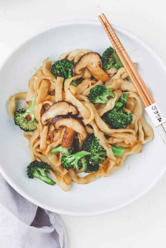 Gebratene Udon Nudeln ohne Sesam