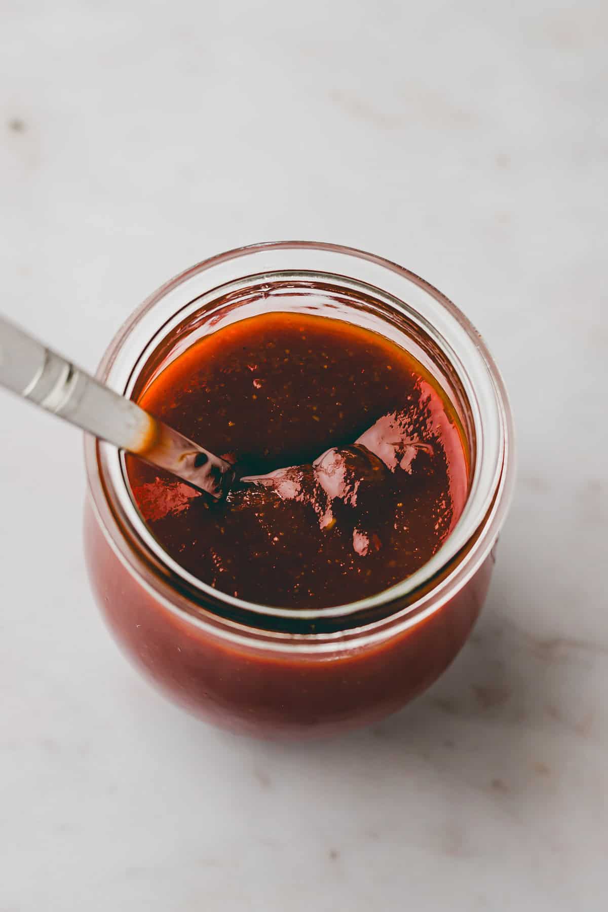 selbstgemachte bbq sauce ein einem weck glas