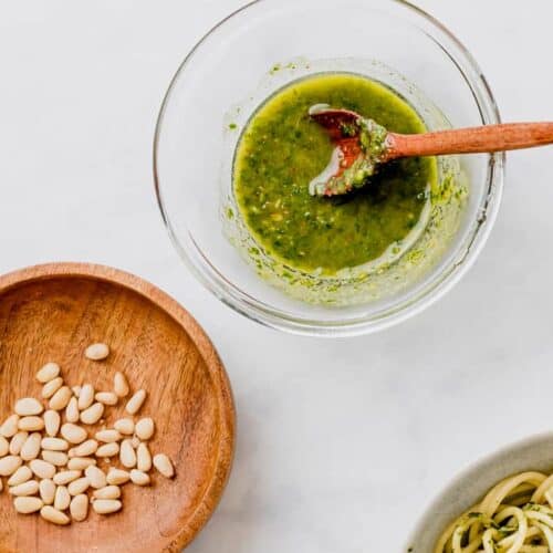 Basilikum Pesto Vegan - So geht's | Aline Made