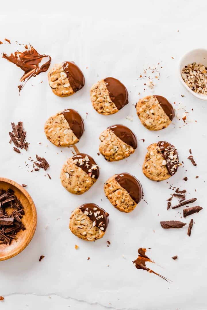 Vegan Hazelnut Slice & Bake Cookies-2