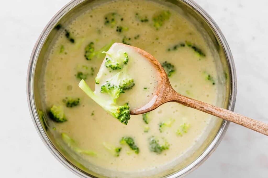 vegan broccoli potato soup recipe step 10