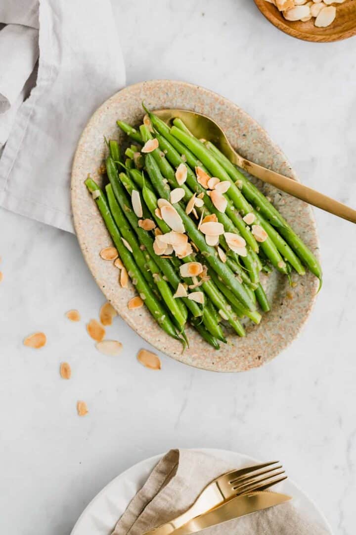 green bean almondine recipe served on a plate