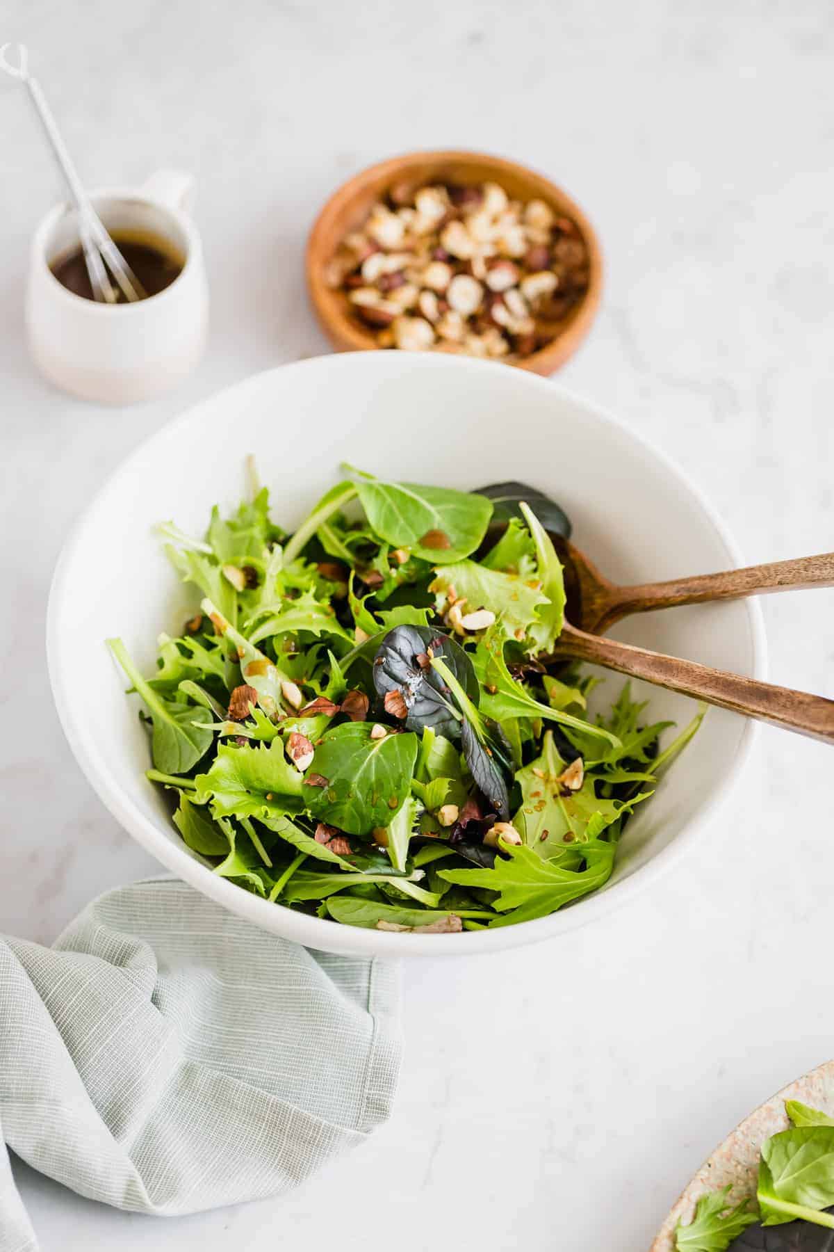 Einfacher Grüner Salat - Mein Lieblingsrezept | Aline Made