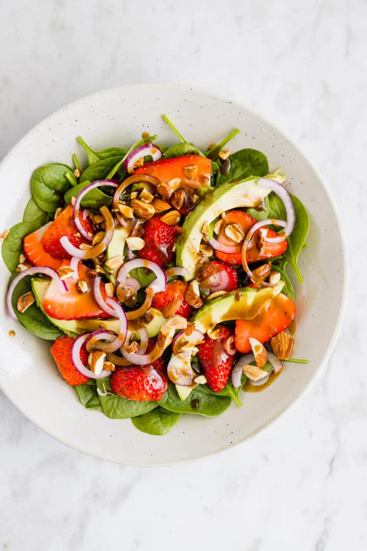 strawberry spinach salad with a balsamic dressing