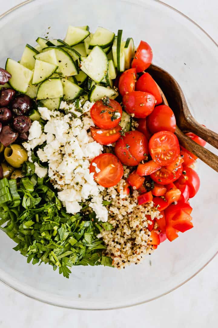 Griechischer Quinoa Salat