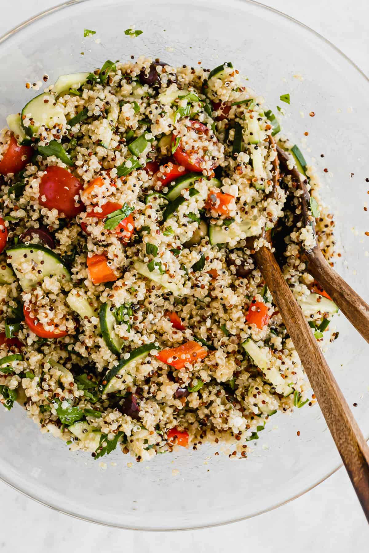 greek salad with quinoa
