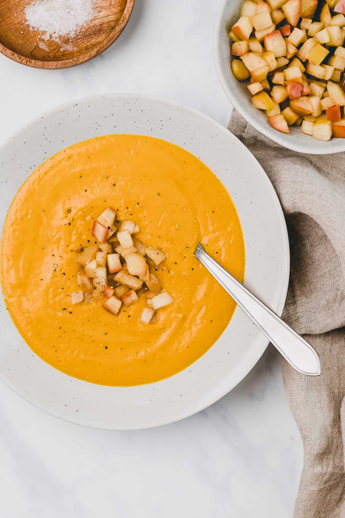 vegan sweet potato soup with apple