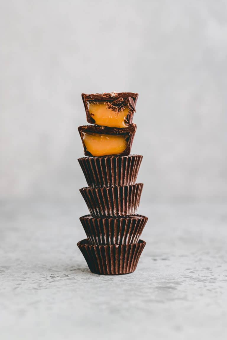 Salted Caramel Chocolate Cups