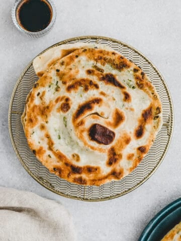 scallion pancake with dipping sauce