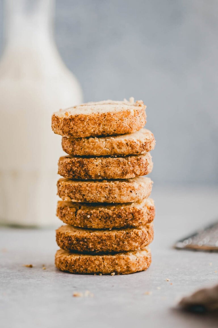 chai kekse aufeinander gestapelt