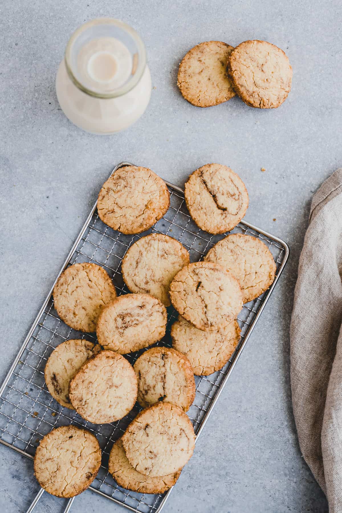 slice and bake cookes with chai spices on a rack