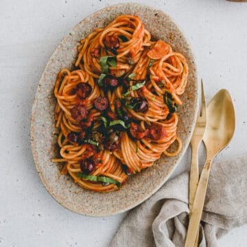 vegan spaghetti puttanesca on a plate