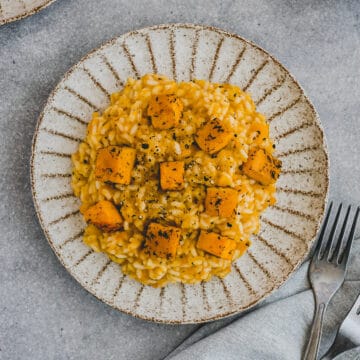 vegan butternut squash risotto on a plate