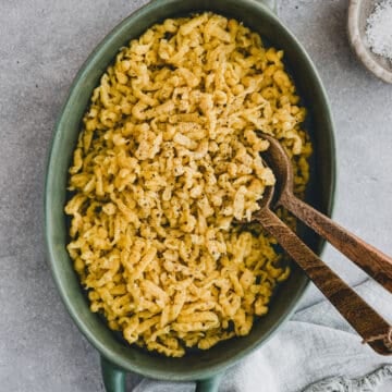 kürbisspätzle in einer auflaufform