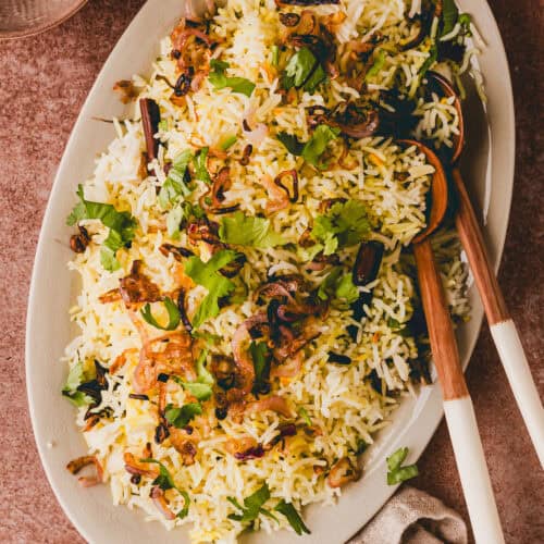 biryani rice serve in a platter