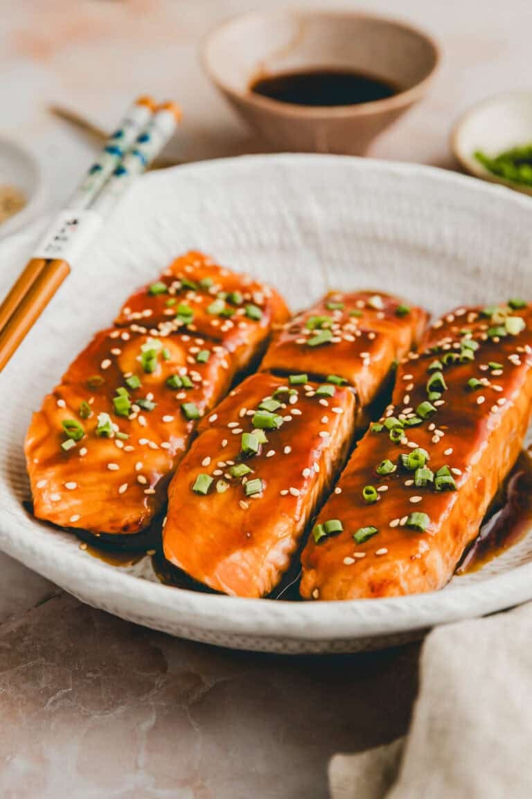 Air Fryer Teriyaki Salmon served in a white plate